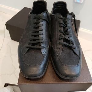 Gucci men shoe
